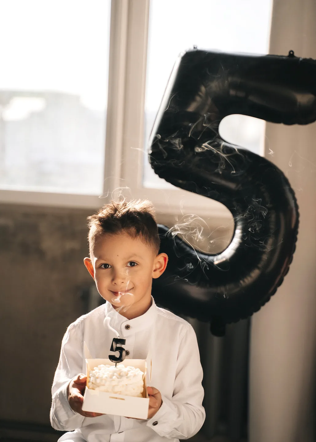 Портрет влюблённых лицом к лицу, крупный план